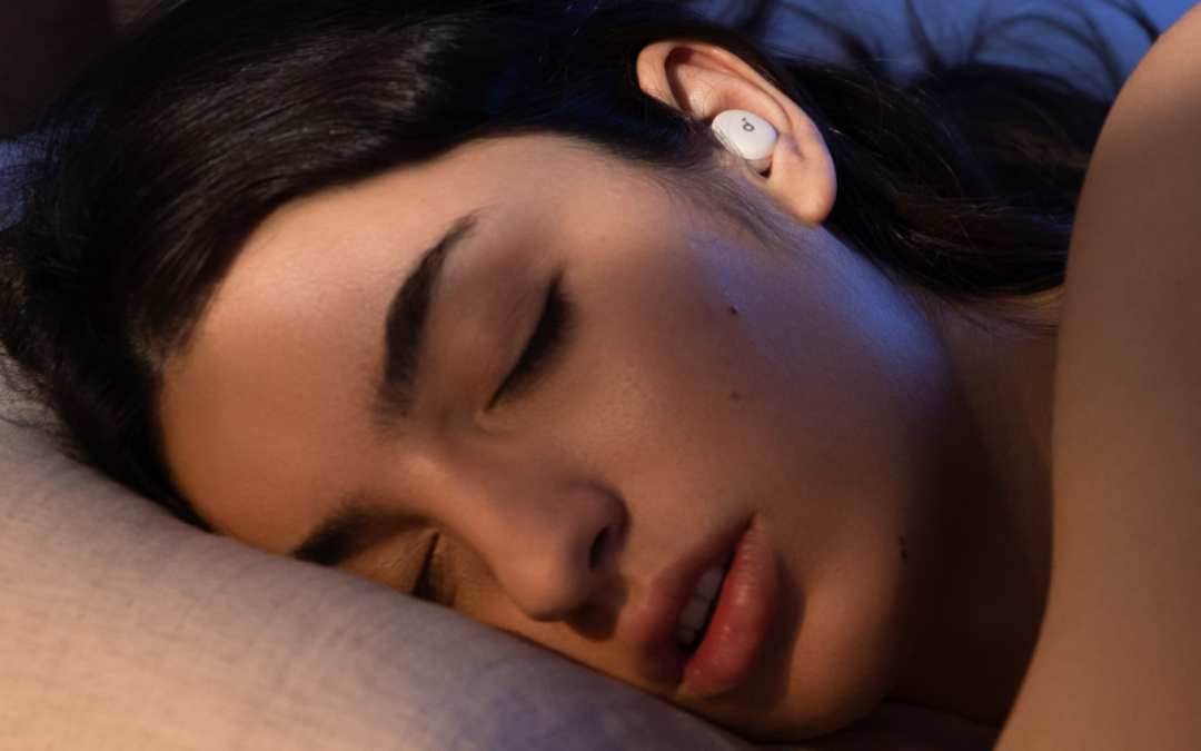 伴侣打呼你失眠？Anker 新款耳塞靠AI降噪首日众筹破百万美元